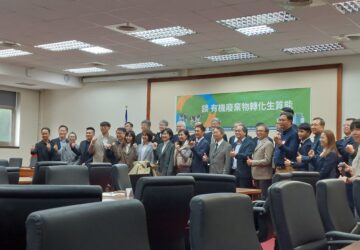 畜牧糞尿循環夯減碳發電改善環境 立院永續會舉辦座談助產官學交流
