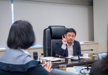 上任勞動部長百日 洪申翰自評7分